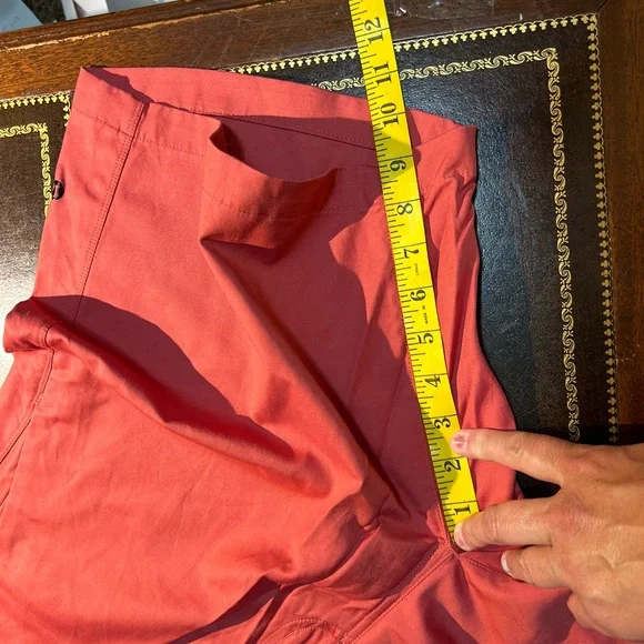 Lululemon Athletica Salmon flat front shorts - Picture 11 of 12